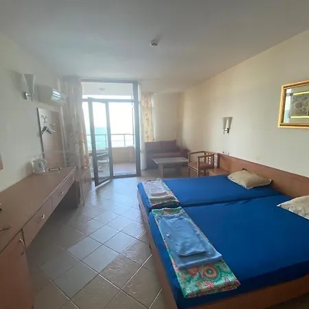 Sunrise Апартаменты