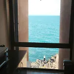 Sunrise A Apartment