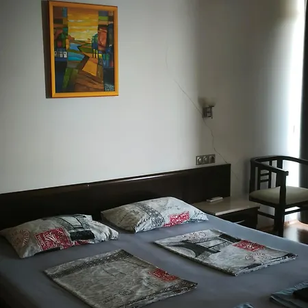 Апартамент Sunrise *